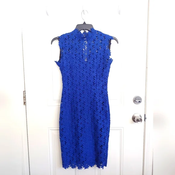 Royal Blue Cap-Sleeve High-Neck Floral Lace Dress from Modcloth, Size 6